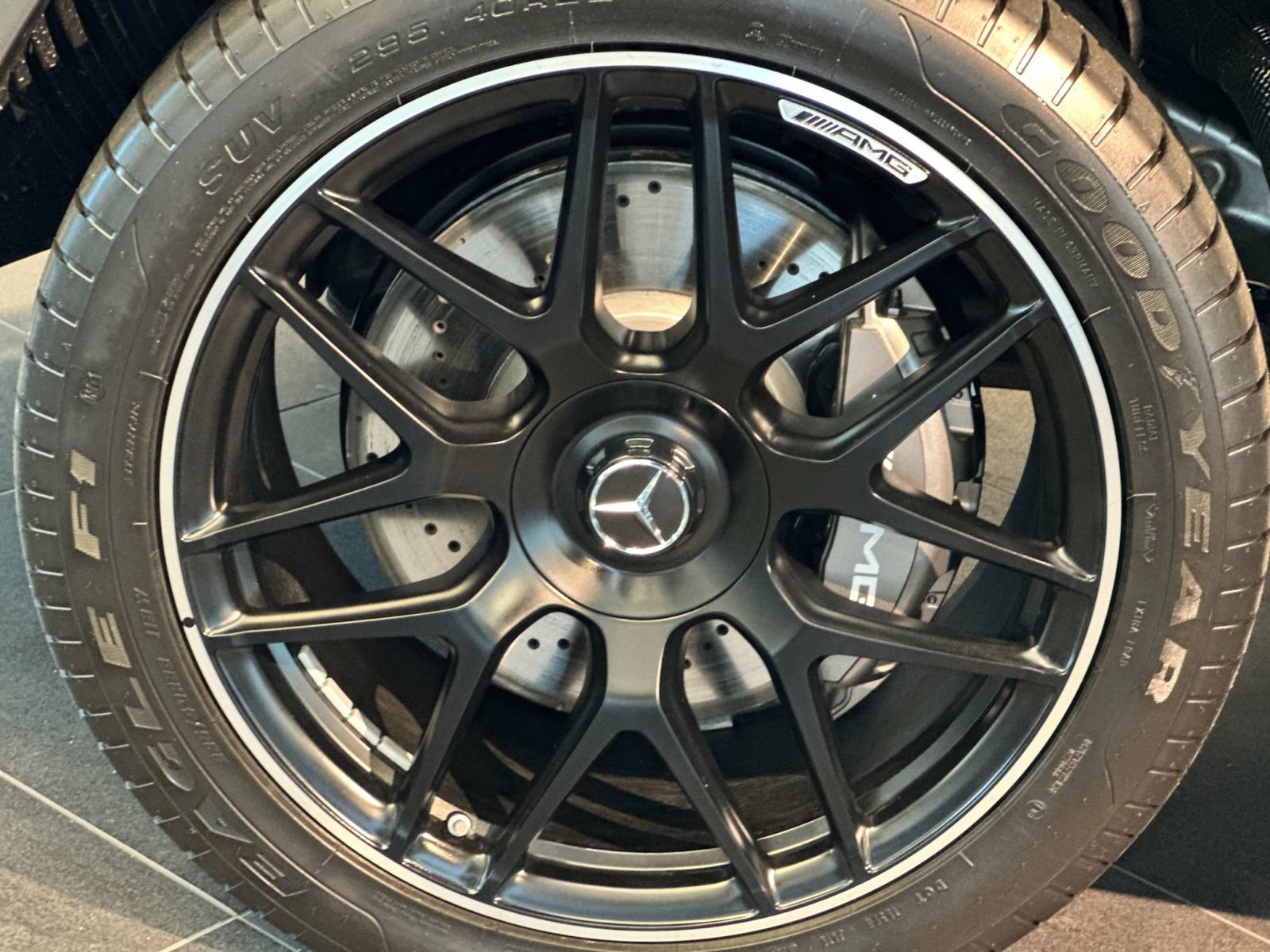 New 2026 Mercedes-Benz G 63 AMG 4MATIC image 31