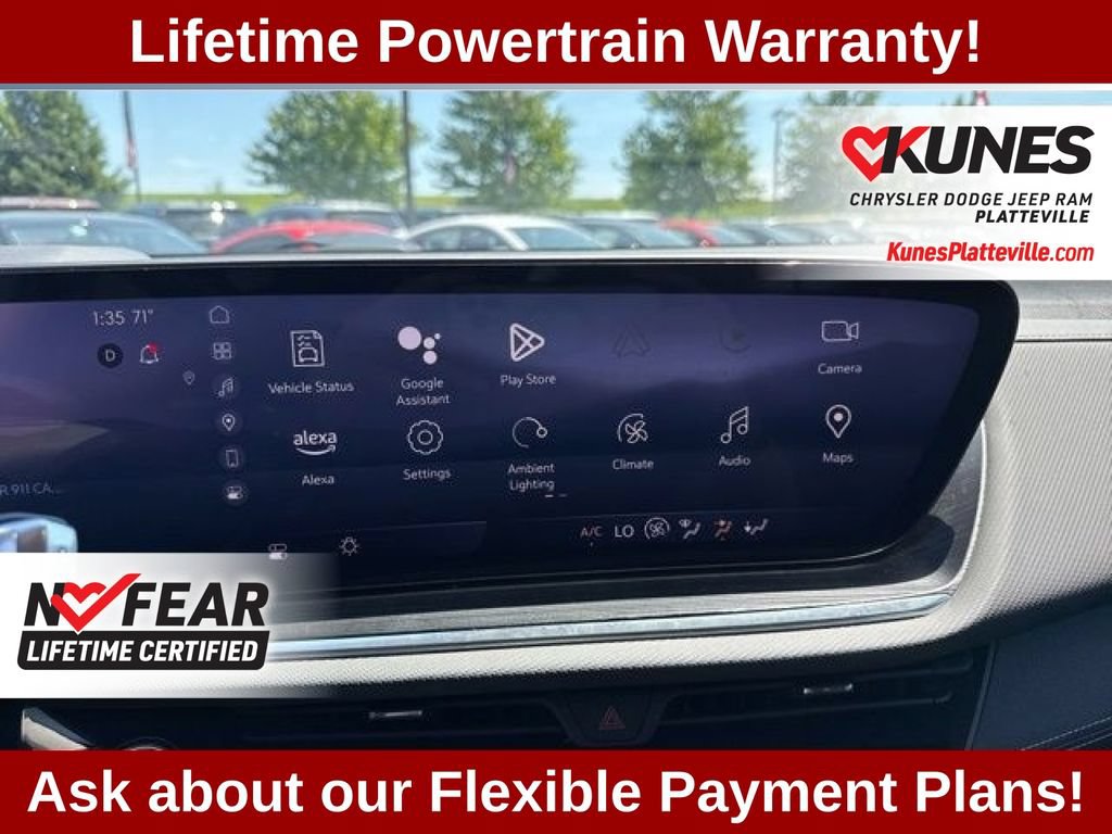 Used 2024 Buick Envision Preferred AWD/4WD image 29