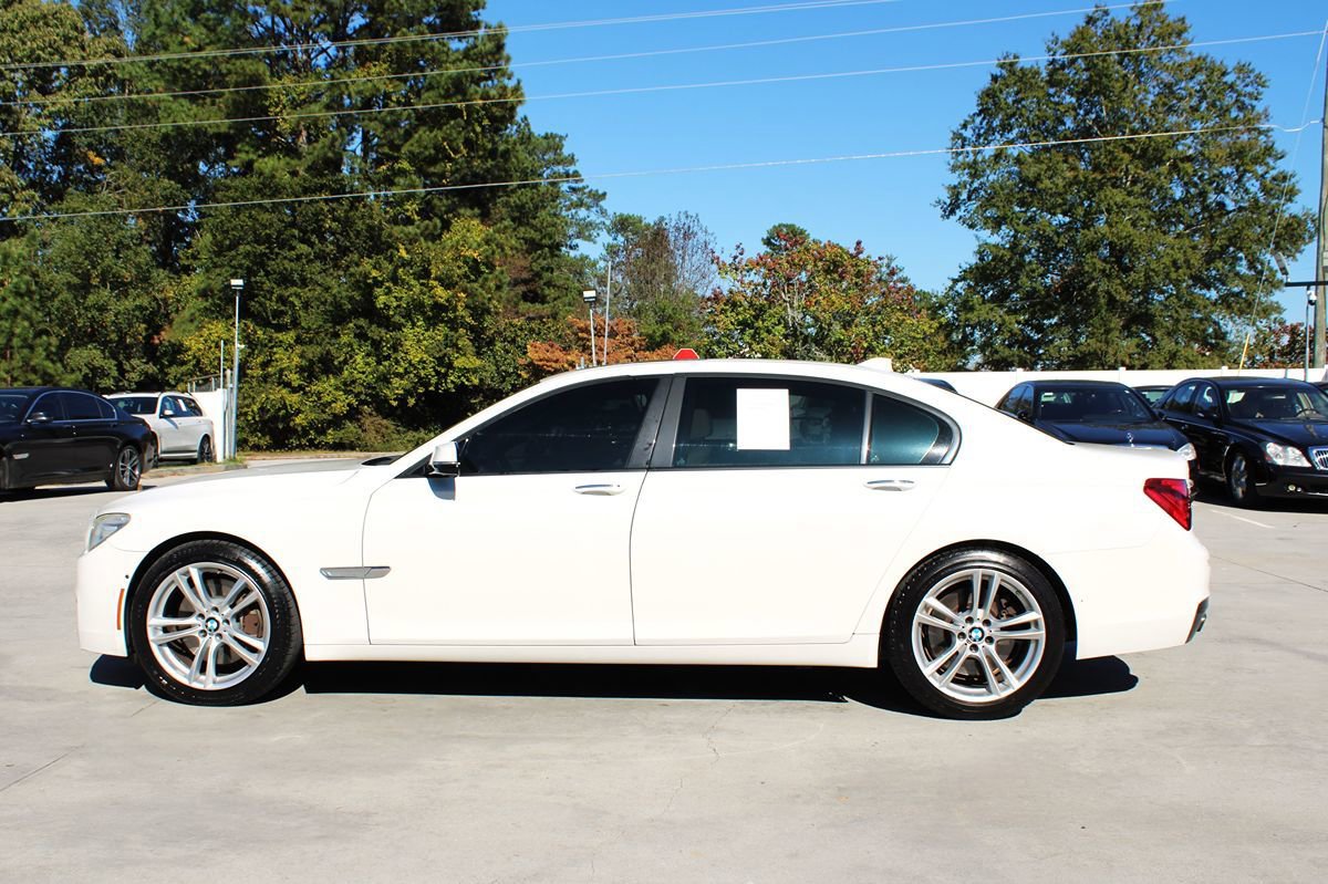 Used 2015 BMW 750Li RWD image 4
