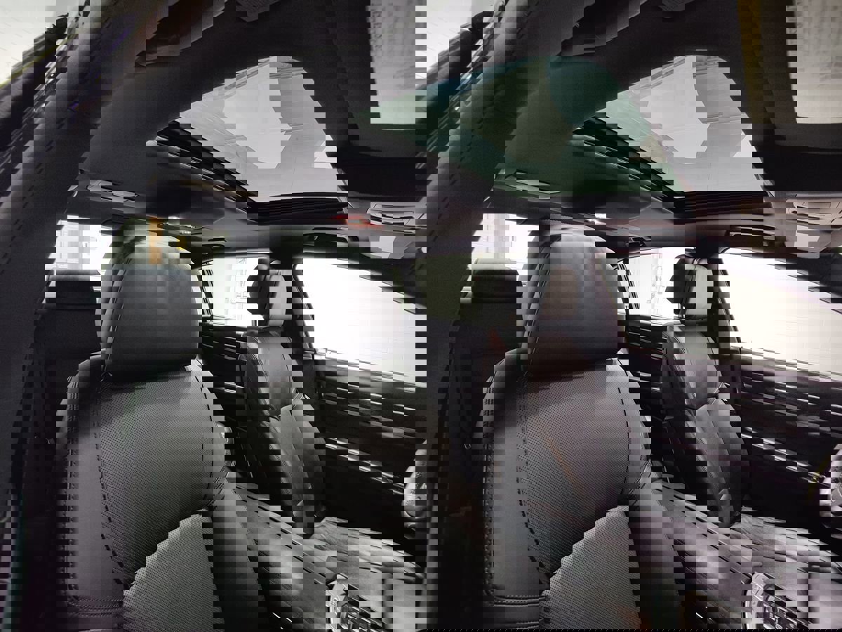 Used 2013 BMW 750Li xDrive image 13