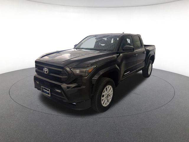 Certified 2024 Toyota Tacoma SR5 AWD/4WD image 1