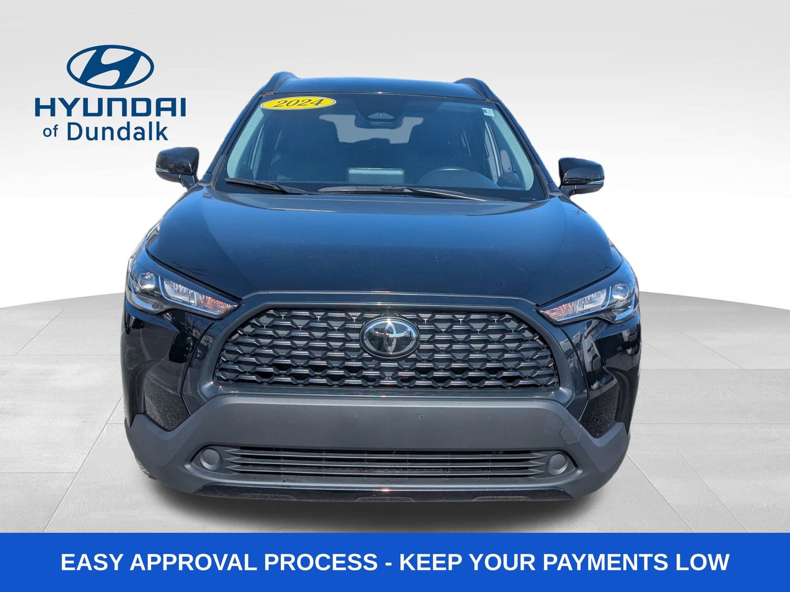 Used 2024 Toyota Corolla Cross LE image 11