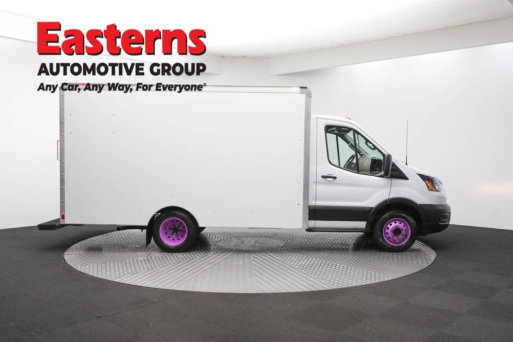 Used 2020 Ford Transit 350 DRW RWD image 4