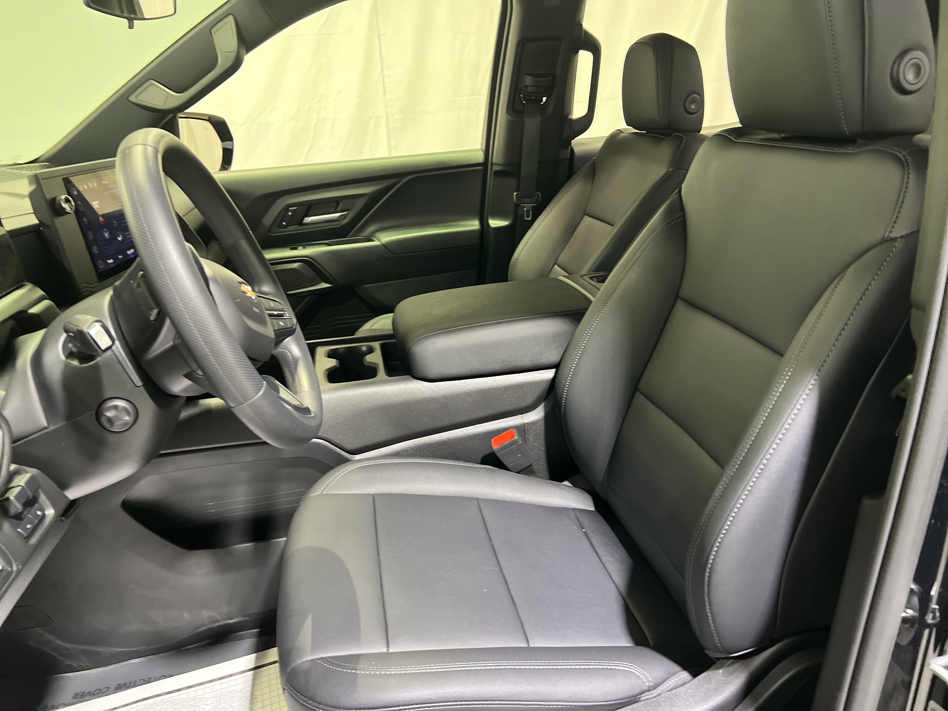 Certified 2024 Chevrolet Silverado EV W/T image 17