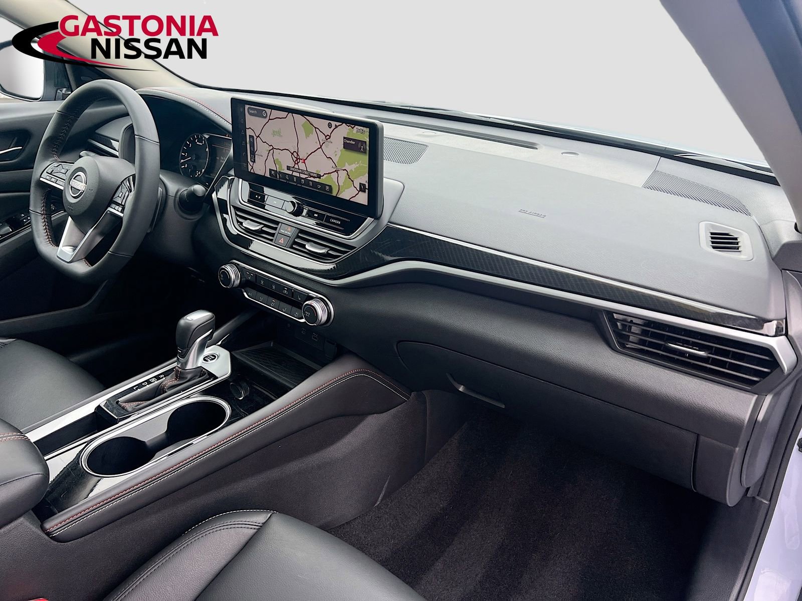 Used 2024 Nissan Altima 2.5 SR w/ SR Premium Package image 38