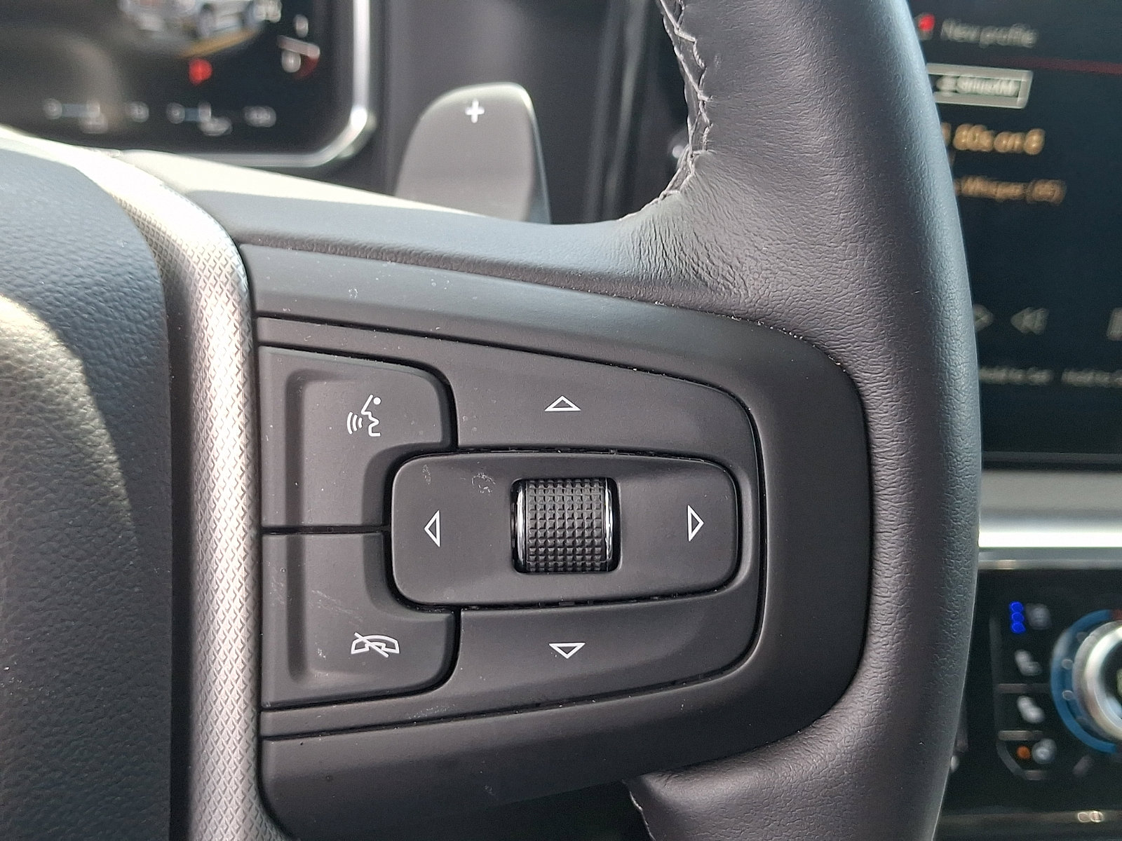Used 2026 GMC Sierra 1500 Denali w/ Technology Package AWD/4WD image 24