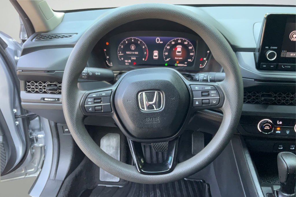Used 2025 Honda Accord LX image 15