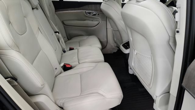 Used 2024 Volvo XC90 B6 Ultimate w/ Lounge Package AWD/4WD image 27