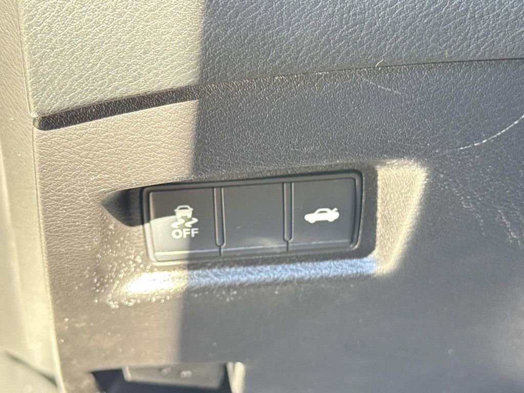 Used 2020 INFINITI Q50 Luxe image 44