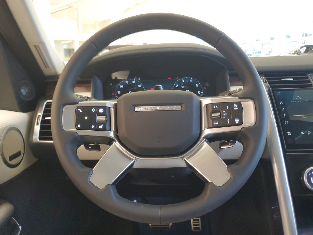 New 2026 Land Rover Discovery Dynamic SE AWD/4WD image 29
