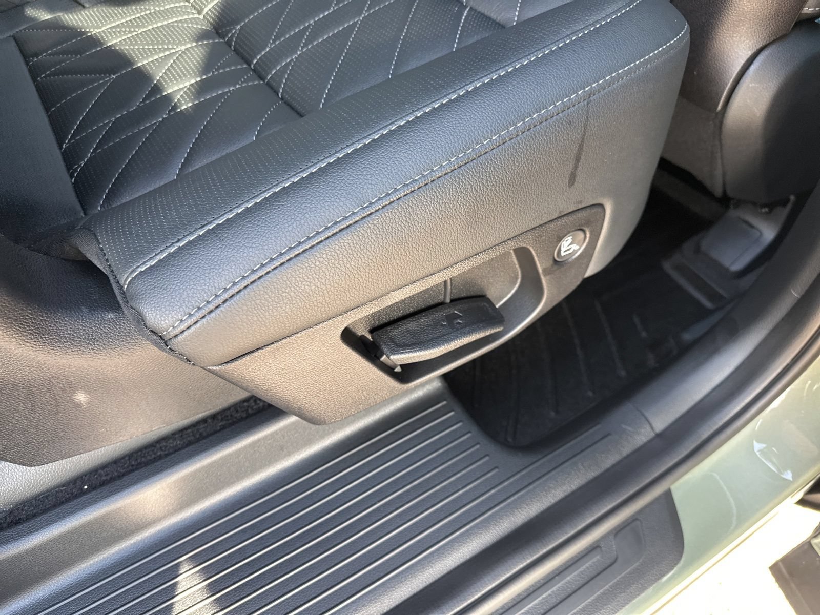 Used 2025 Kia Telluride EX X-Line AWD/4WD image 31