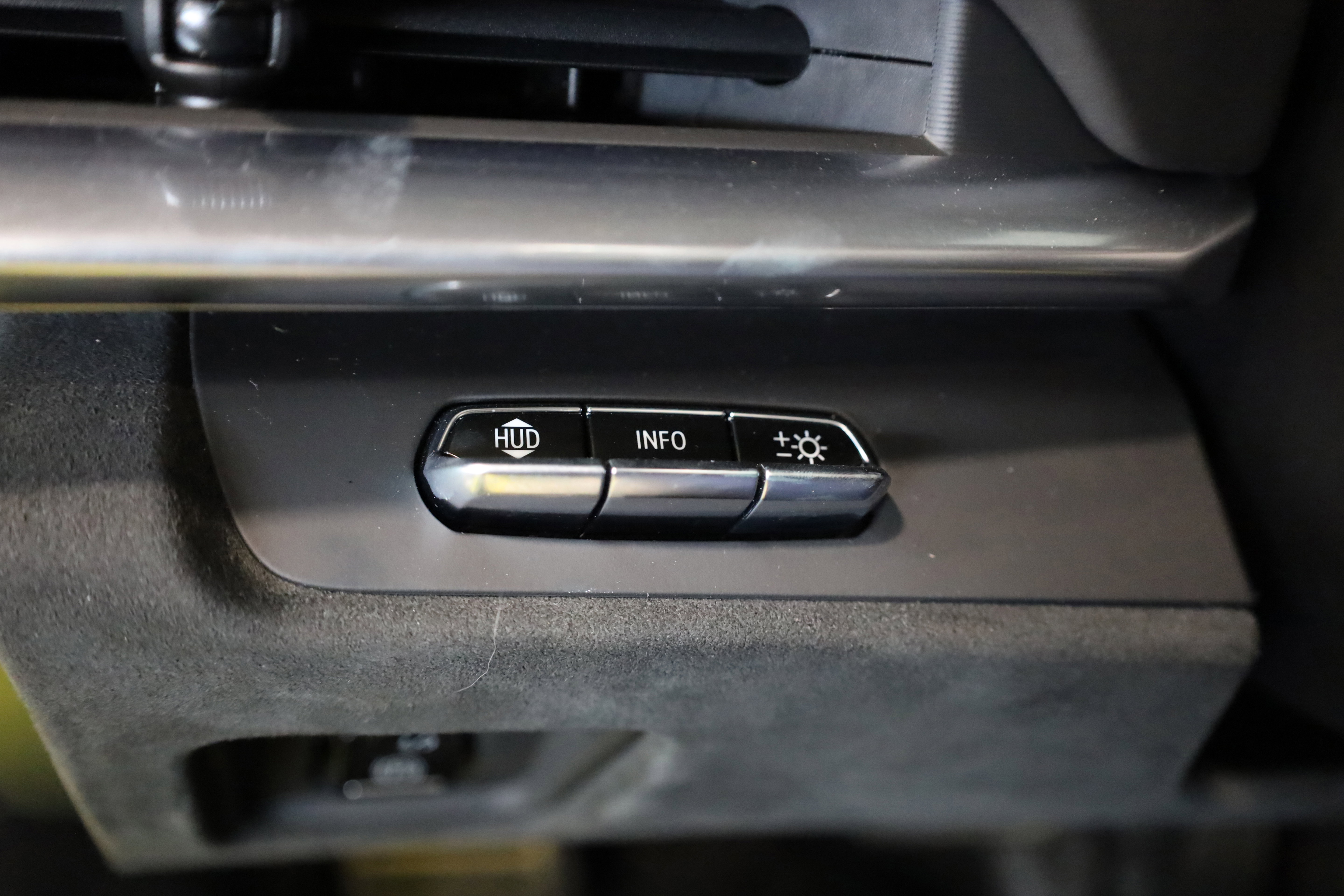 Used 2022 Chevrolet Corvette Stingray Premium Conv w/ Z51 Performance Package image 22