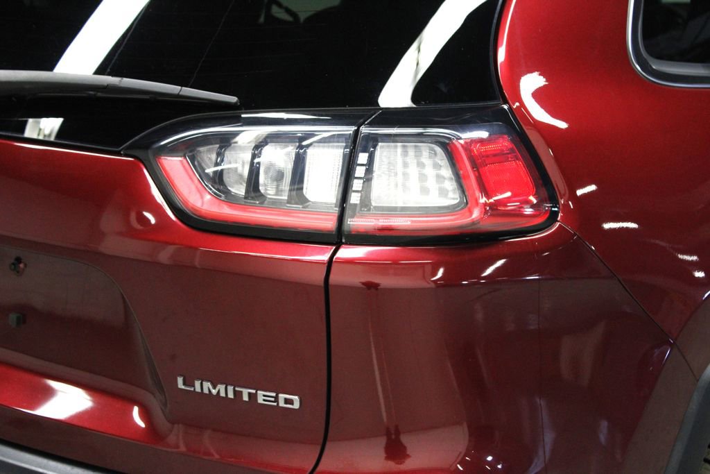 Used 2020 Jeep Cherokee Limited w/ Technology Group image 39