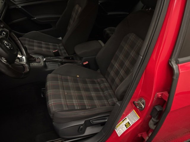 Used 2015 Volkswagen GTI S image 11