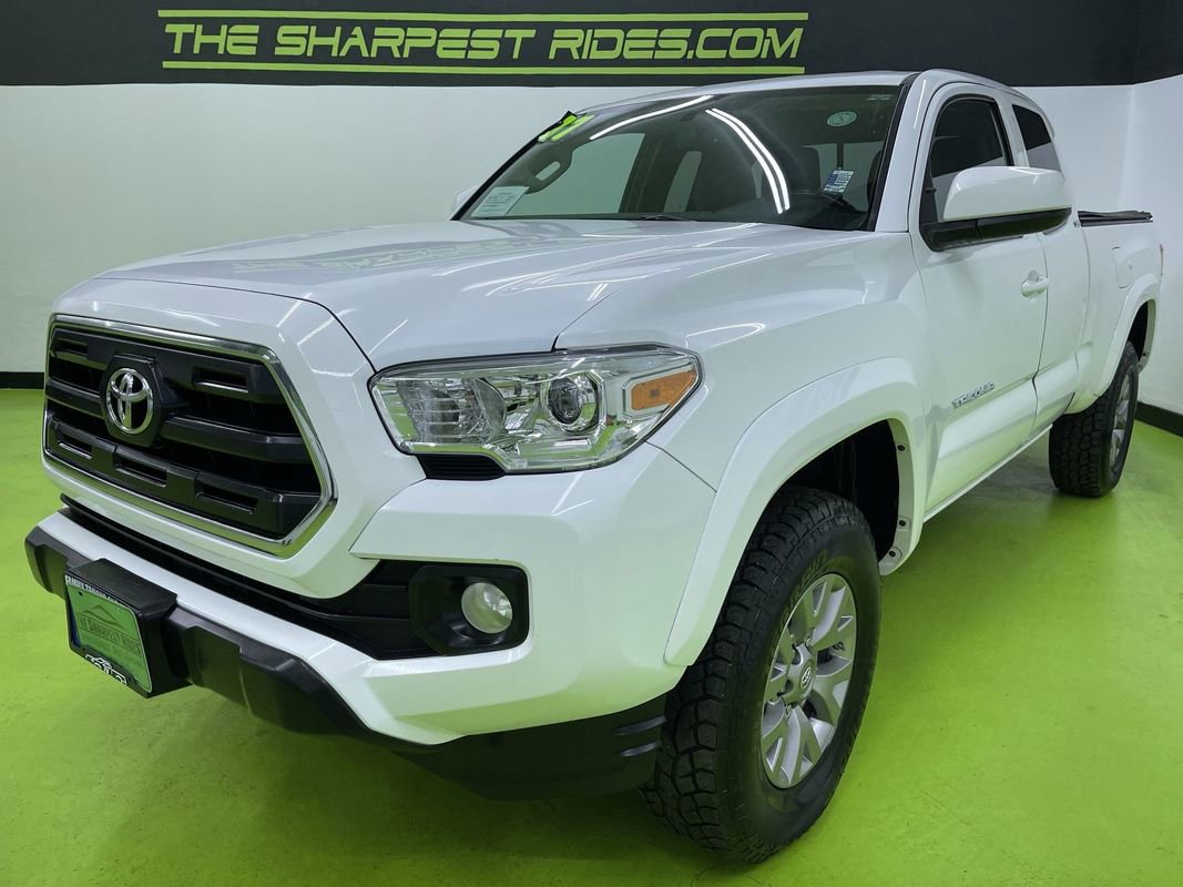 Used 2017 Toyota Tacoma SR5 image 5