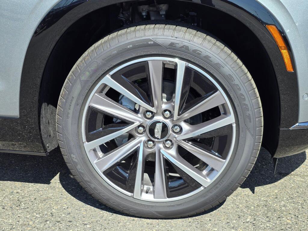 New 2026 Cadillac Vistiq Sport image 17