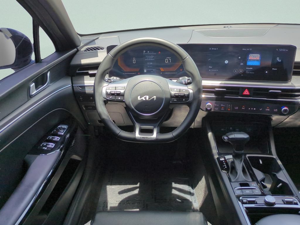 Used 2025 Kia K5 GT-Line w/ GT-Line Premium Package FWD image 11