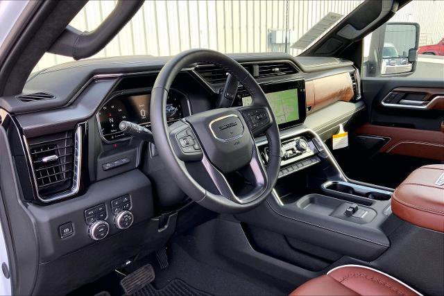 New 2025 GMC Sierra 2500 Denali Ultimate image 9