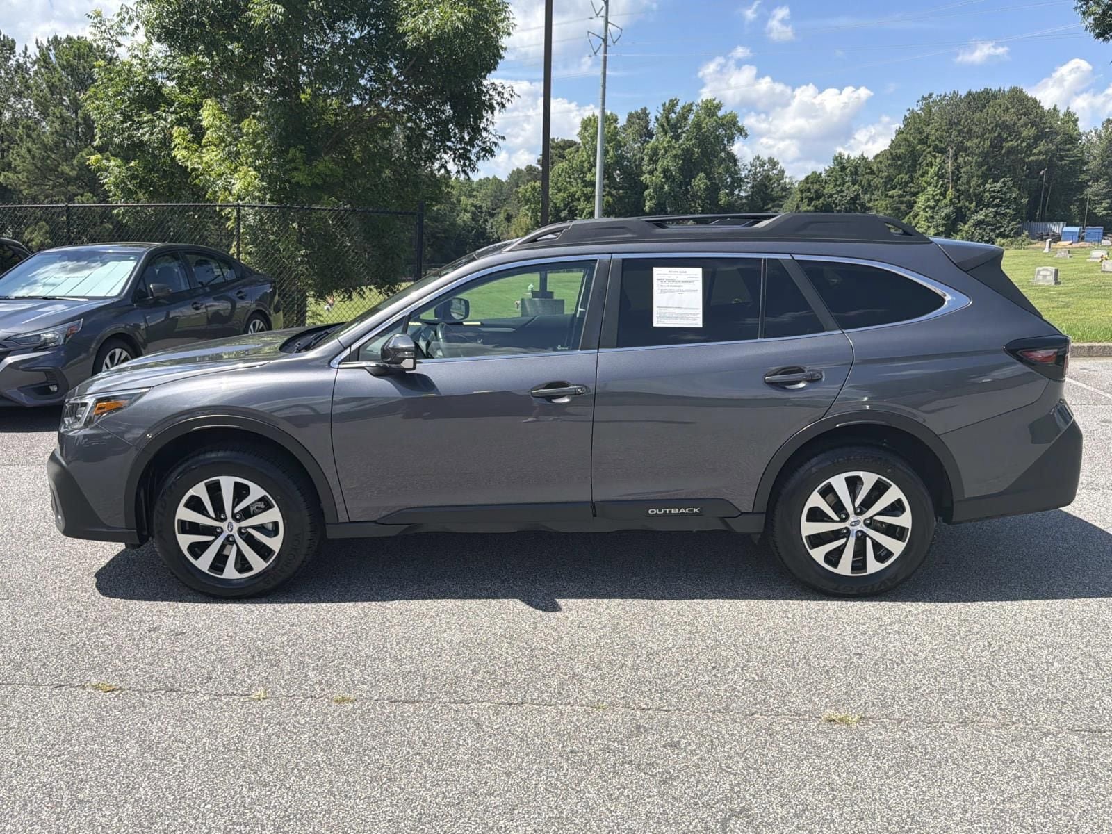 Used 2020 Subaru Outback Premium w/ Popular Package #1 AWD/4WD image 4