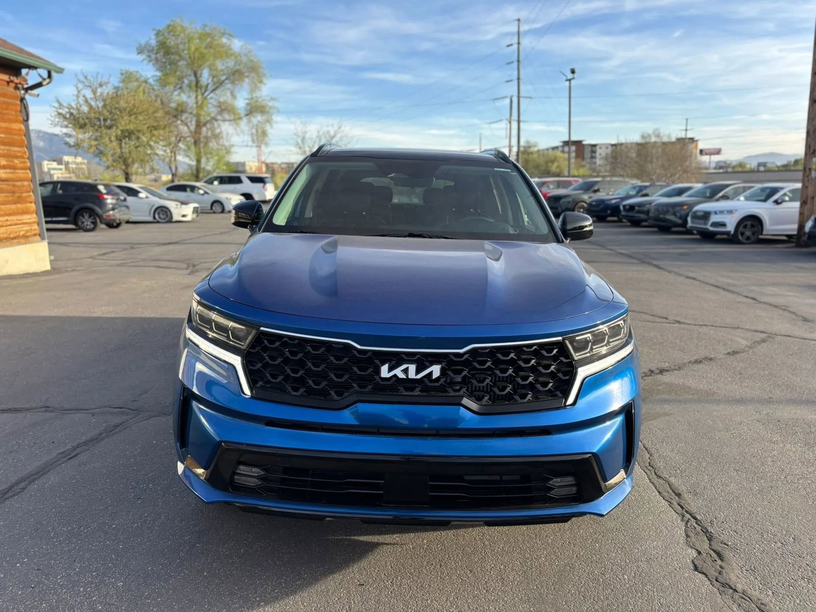 Used 2022 Kia Sorento SX image 2