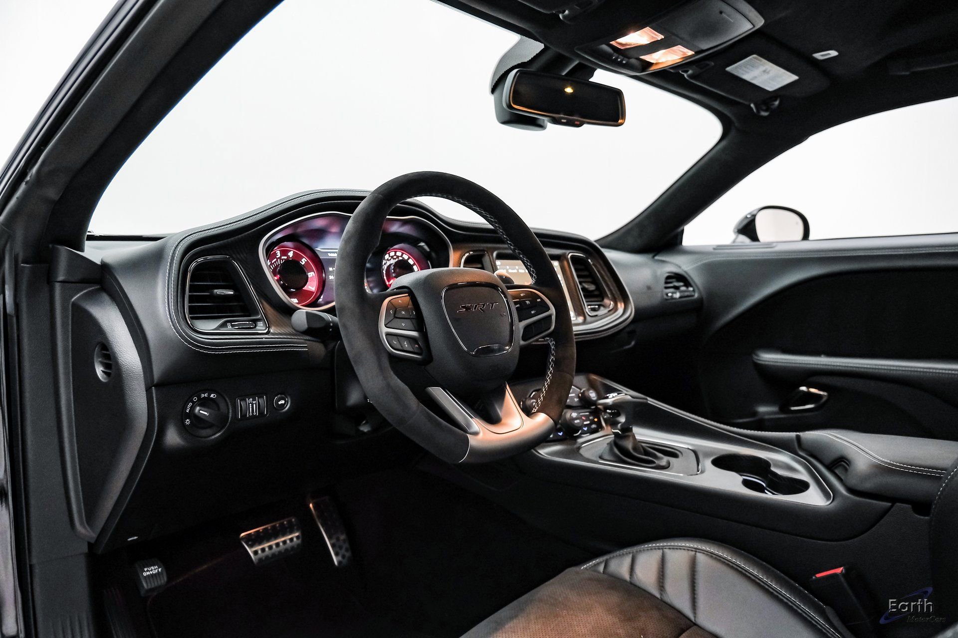 Used 2023 Dodge Challenger SRT Hellcat Redeye image 2