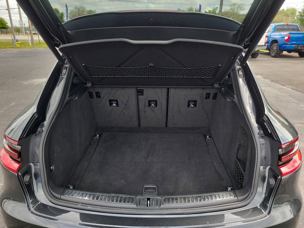 Used 2018 Porsche Macan image 7