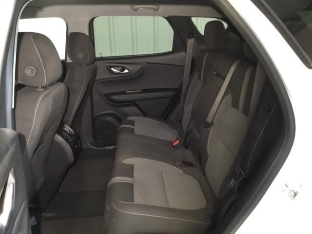 Used 2025 Chevrolet Blazer LT image 37
