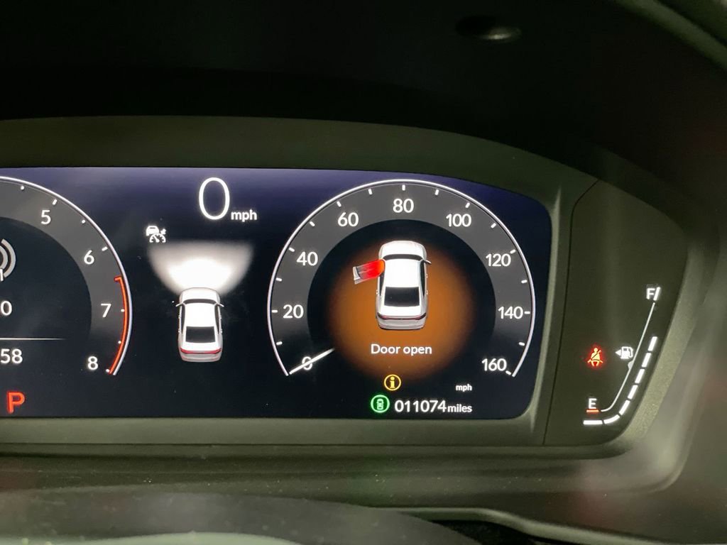 Used 2025 Honda Accord SE image 12