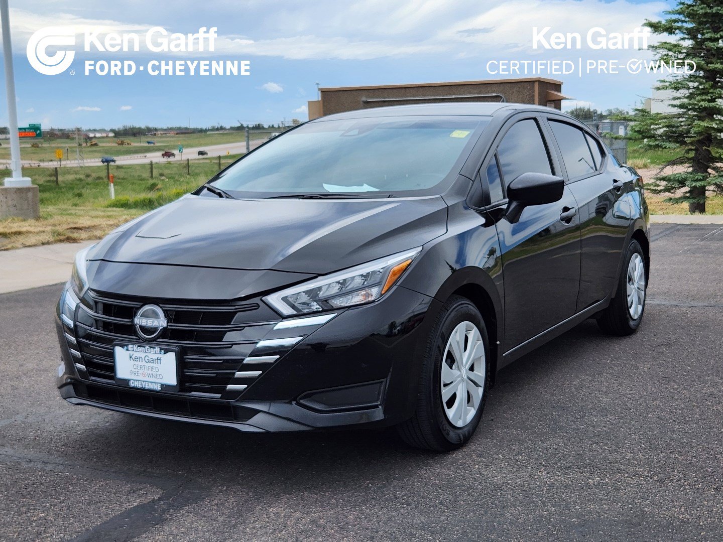 Used 2025 Nissan Versa S w/ Trunk Package