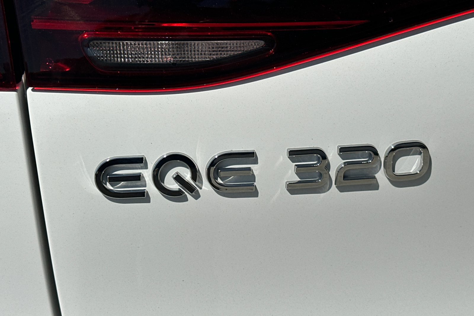 New 2027 Mercedes-Benz EQE 320 4MATIC SUV image 27