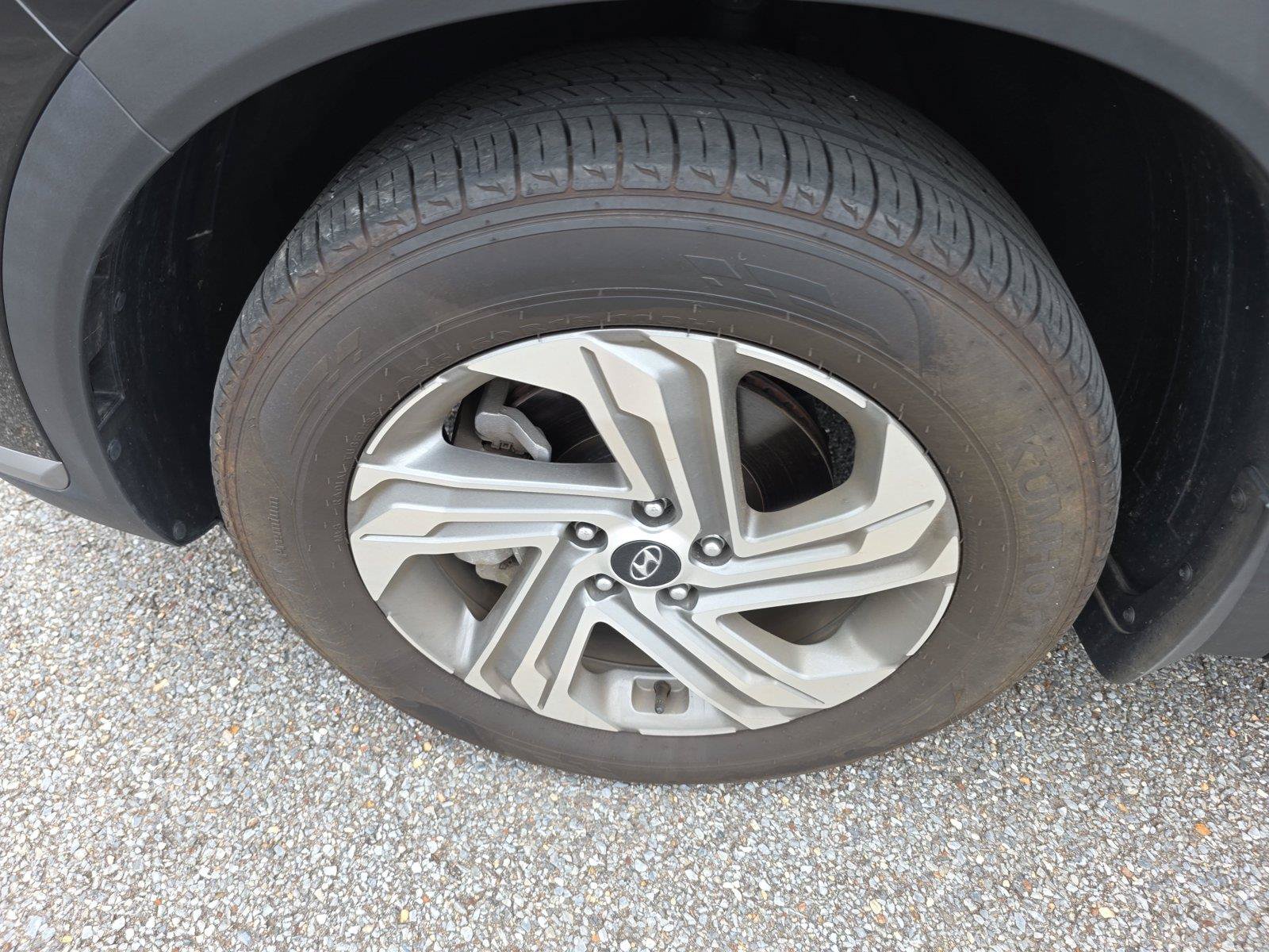 Certified 2023 Hyundai Santa Fe SE FWD image 12