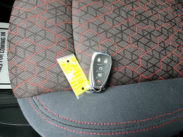 Used 2017 Chevrolet Sonic LT w/ Convenience Package image 25