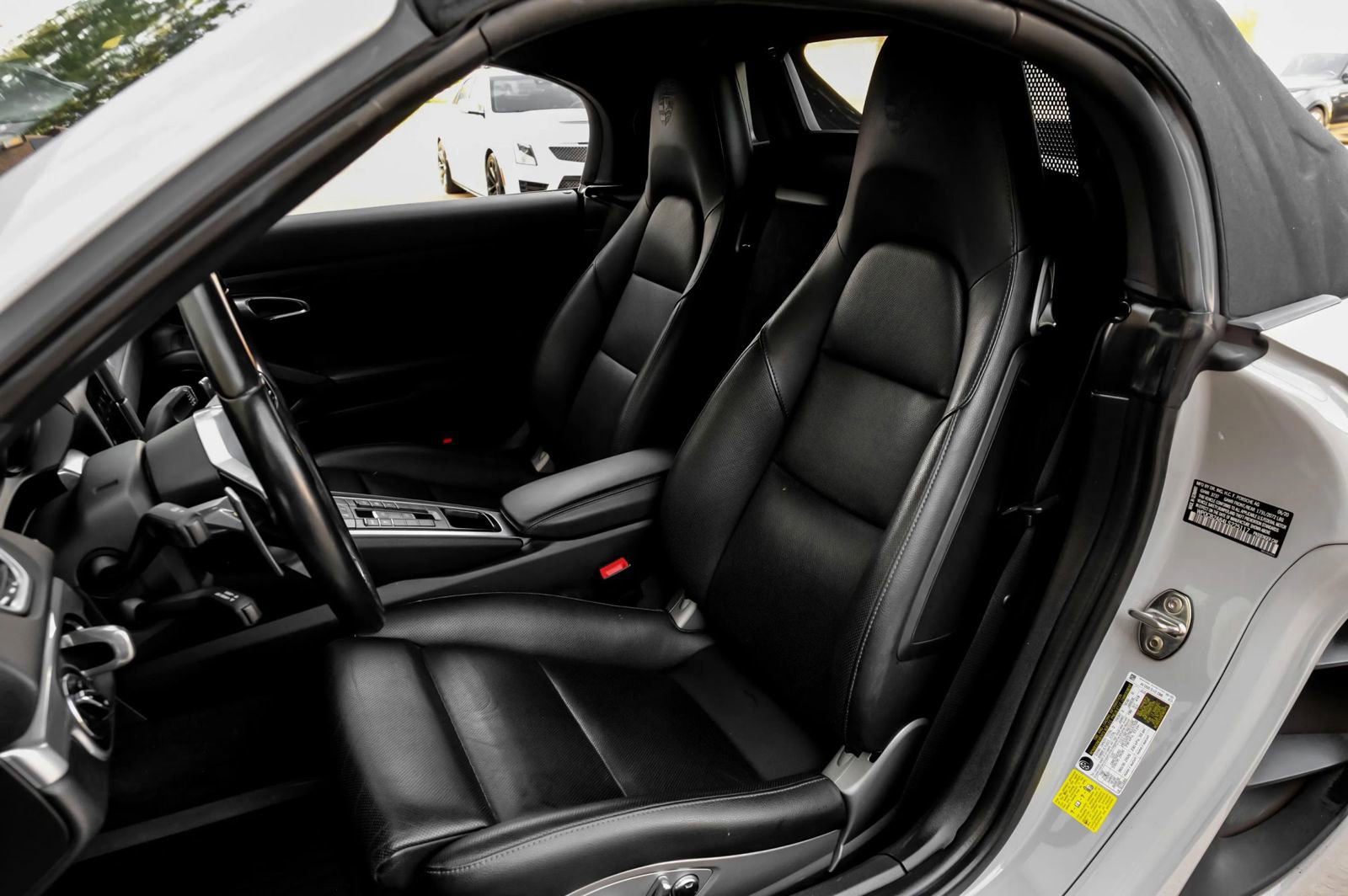 Used 2020 Porsche 718 Boxster S RWD image 33