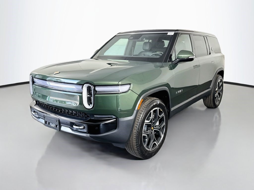 Used 2026 Rivian R1S Adventure Dual AWD/4WD image 4