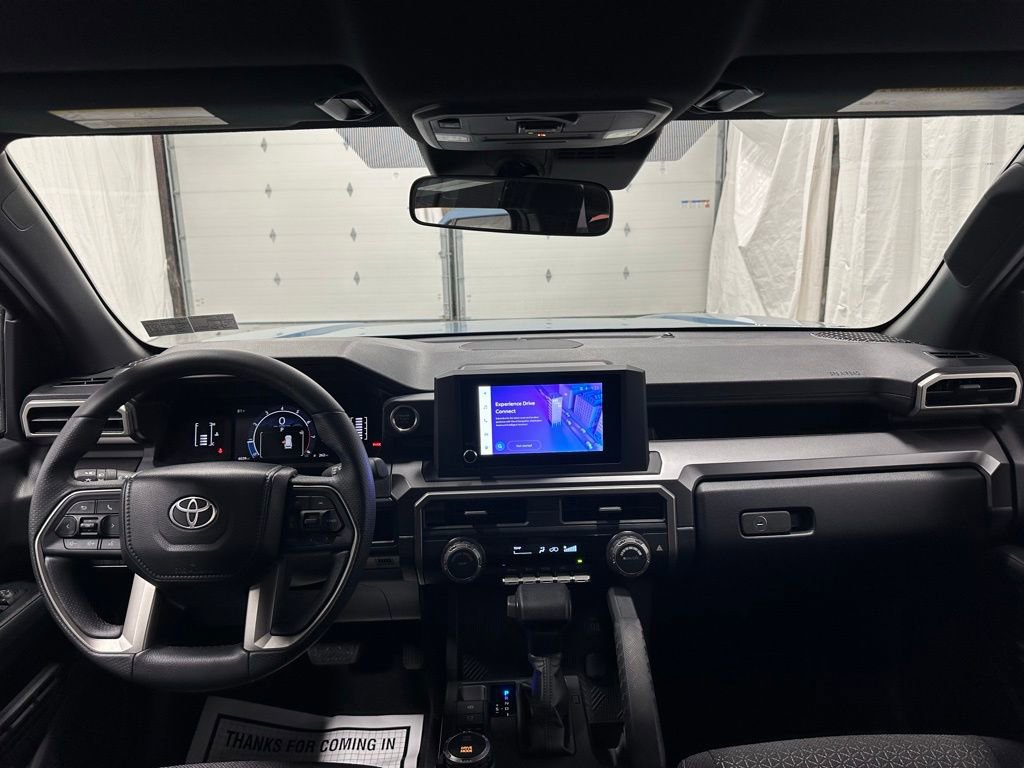 Used 2025 Toyota 4Runner SR5 image 40