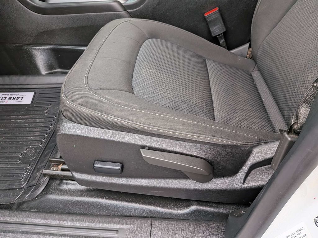 Used 2022 Chevrolet Colorado LT w/ Fleet Safety Package RWD image 18