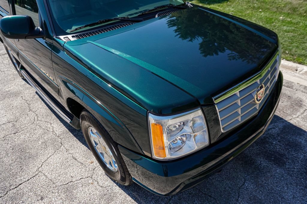 Used 2003 Cadillac Escalade AWD image 64