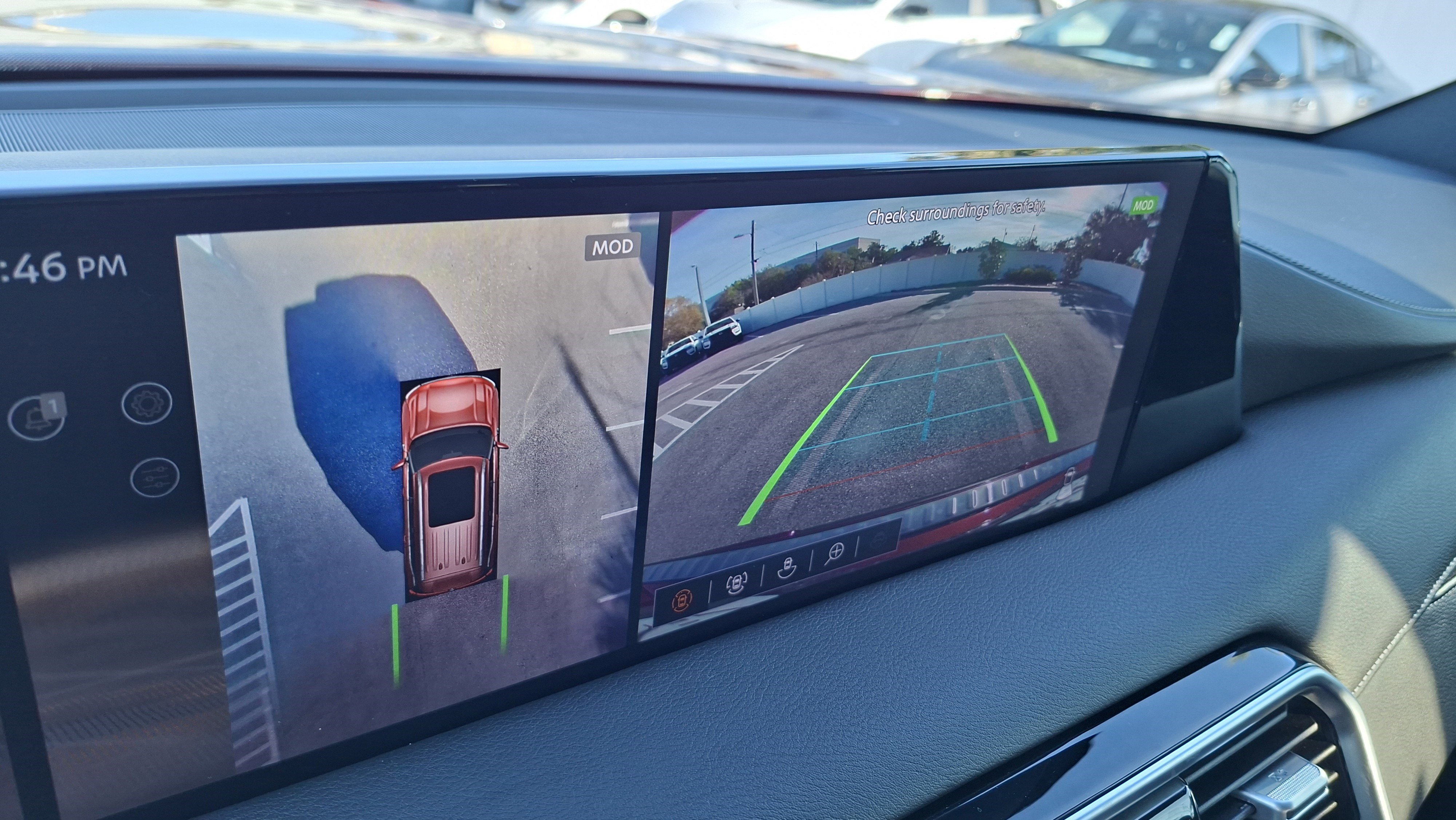 Certified 2025 Nissan Armada Platinum image 13