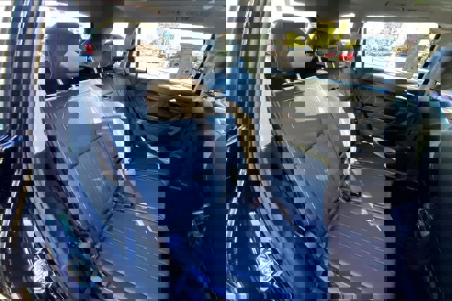 Used 2022 Volkswagen Tiguan SE image 26