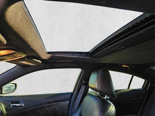 Used 2011 Dodge Charger R/T image 16