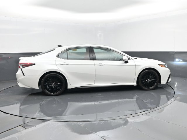 Used 2021 Toyota Camry XSE w/ Navigation Package AWD/4WD image 4