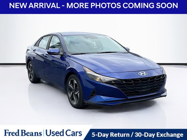 Used 2023 Hyundai Elantra SEL w/ Convenience Package