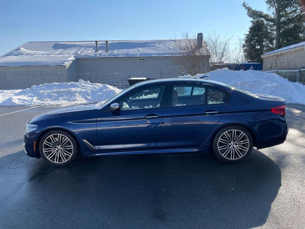 Used 2018 BMW M550i xDrive image 9