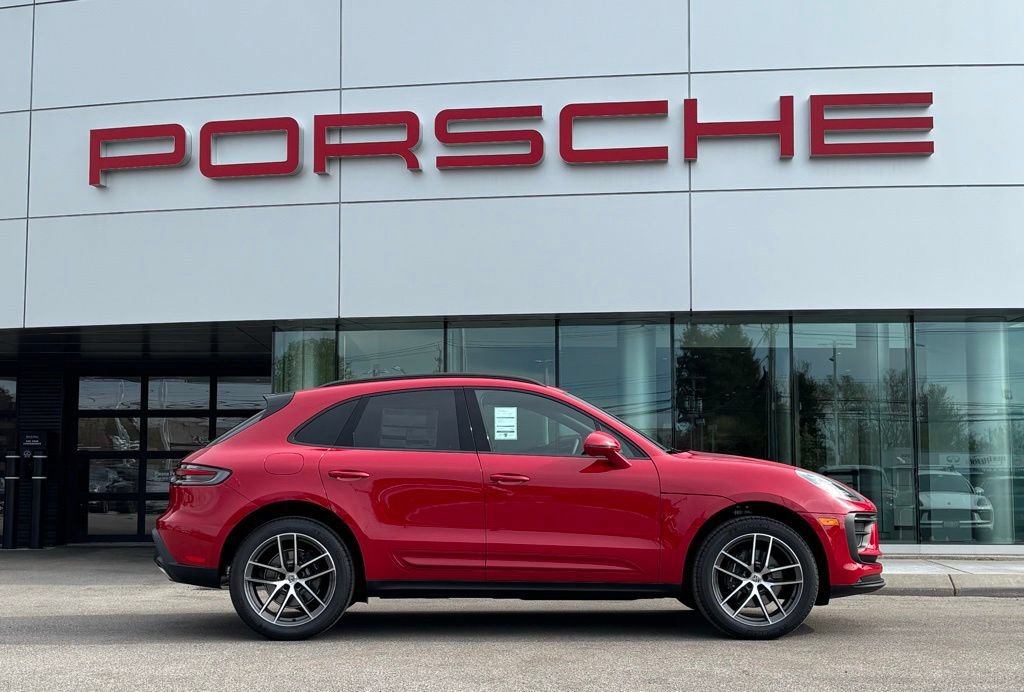 New 2026 Porsche Macan AWD/4WD image 15