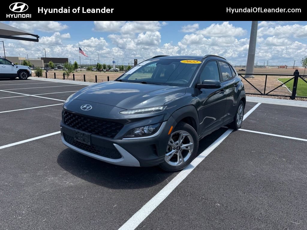 Used 2022 Hyundai Kona SEL FWD image 1