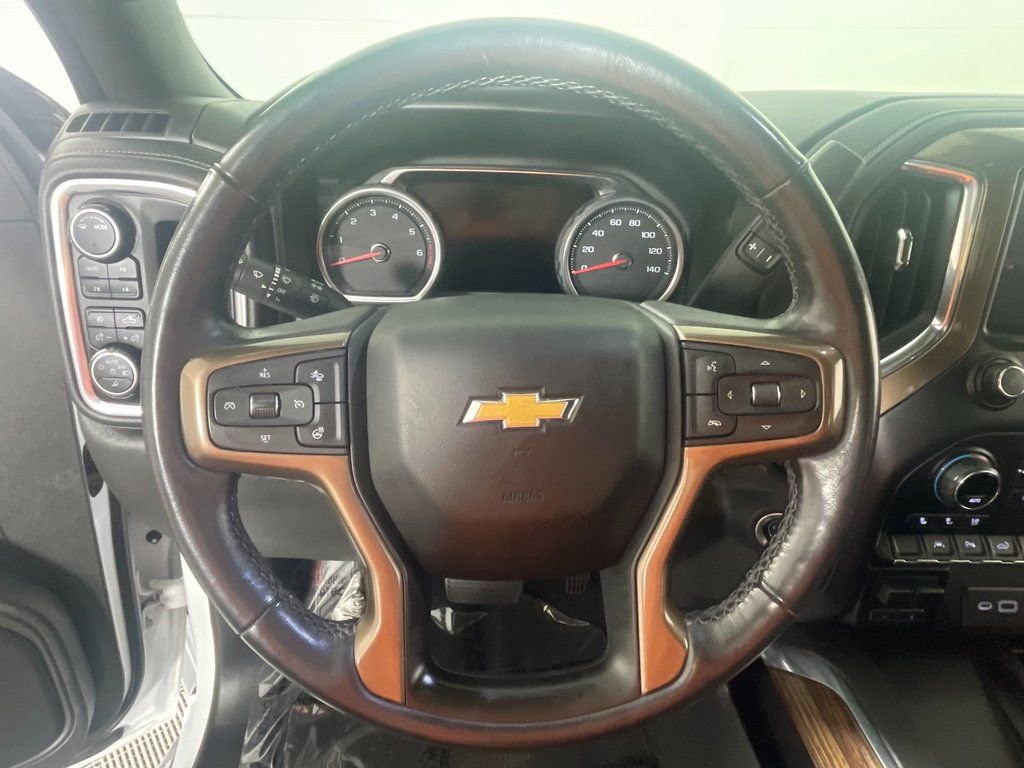 Used 2021 Chevrolet Silverado 1500 High Country AWD/4WD image 15