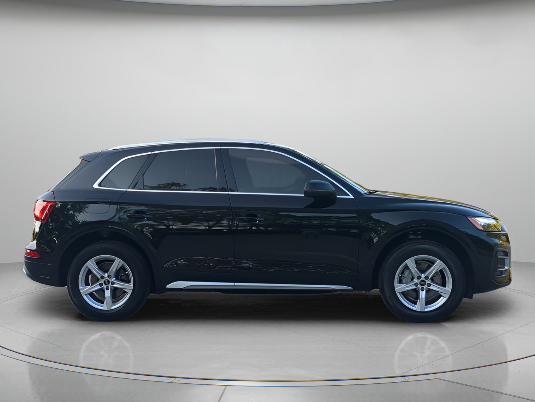 Used 2023 Audi Q5 2.0T Premium AWD/4WD image 39
