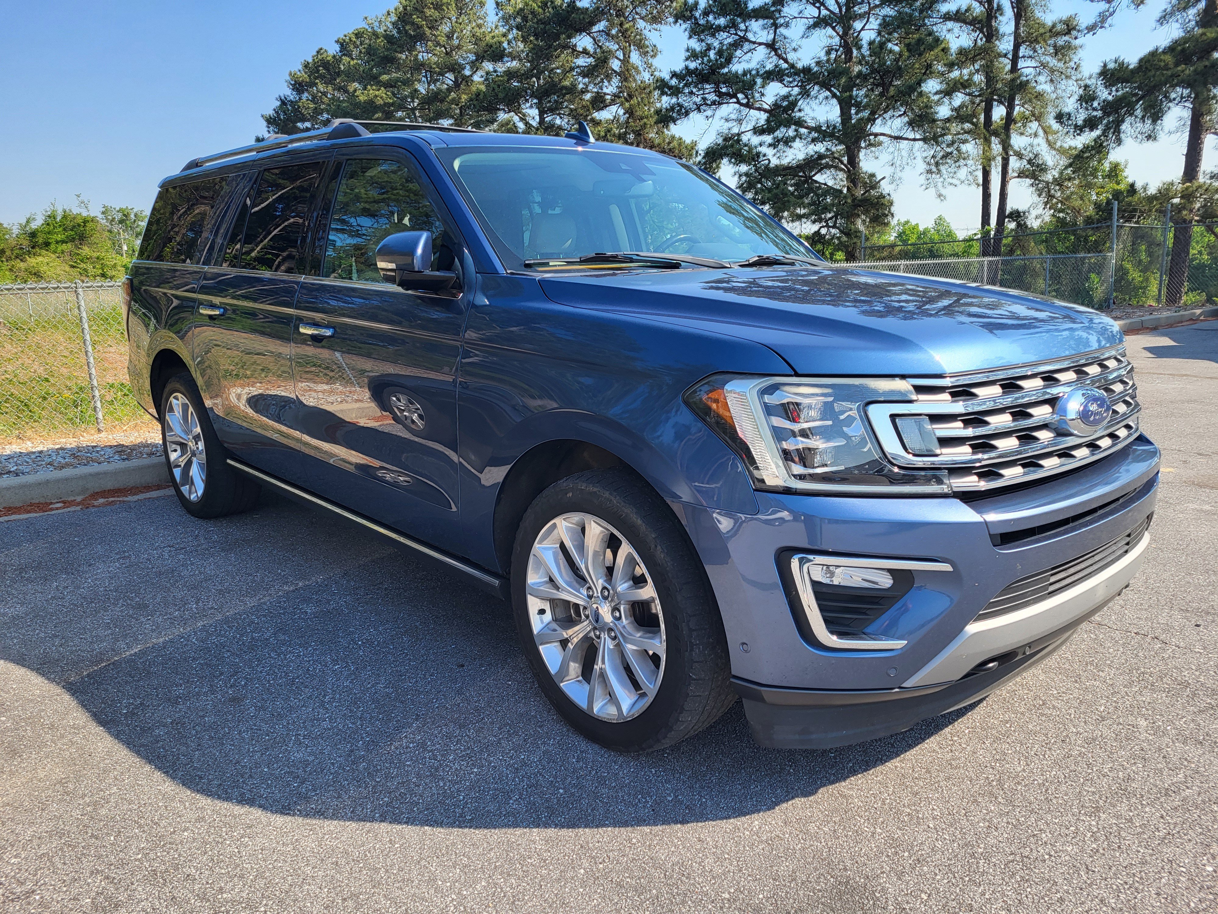 Used 2019 Ford Expedition Max Limited w/ Equipment Group 302A AWD/4WD image 3