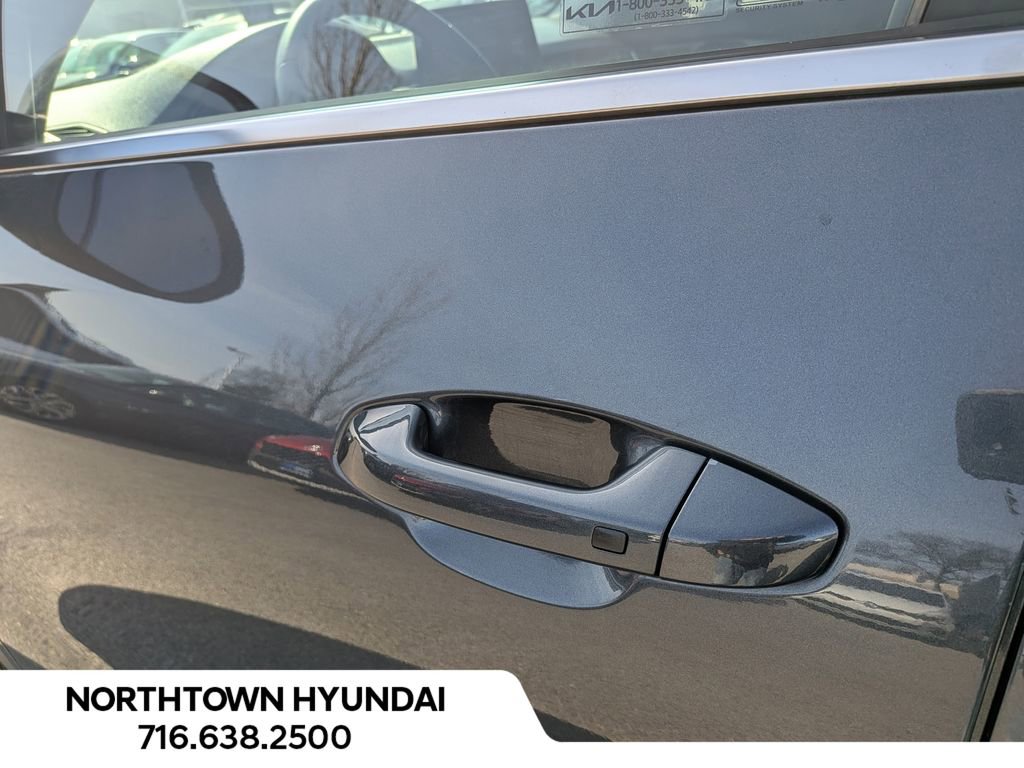 Used 2023 Kia Seltos EX image 40