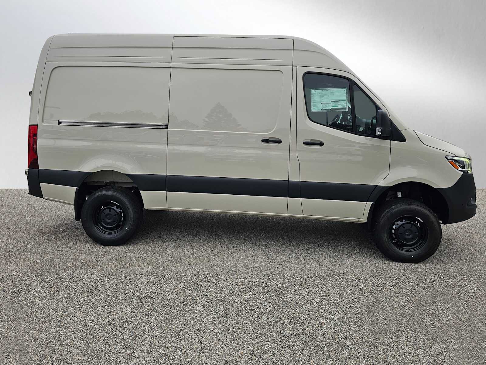 New 2026 Mercedes-Benz Sprinter 2500 image 2